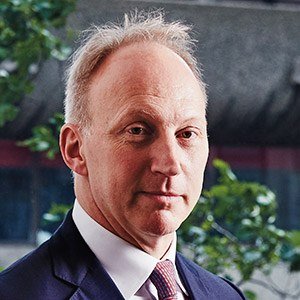 ‘It’s good to talk’ – Linklaters repositions with focus on team work, innovation and a lot more soft stuff