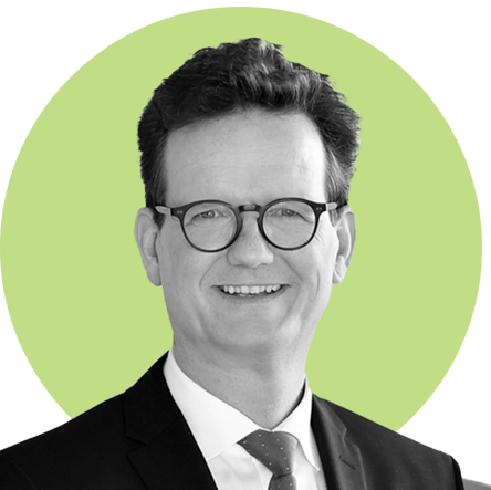 Thomas Dünchheim, Hogan Lovells International LLP