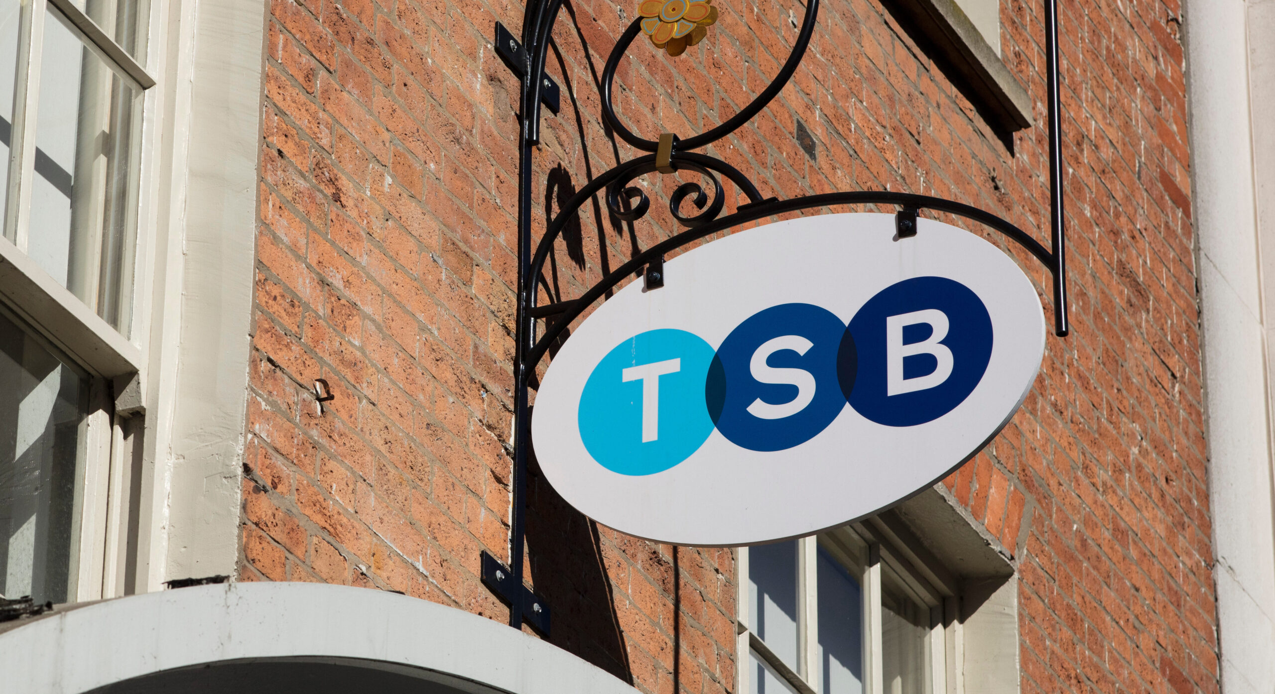 Macfarlanes and A&O Shearman among advisers on Santander’s £2.65bn TSB takeover